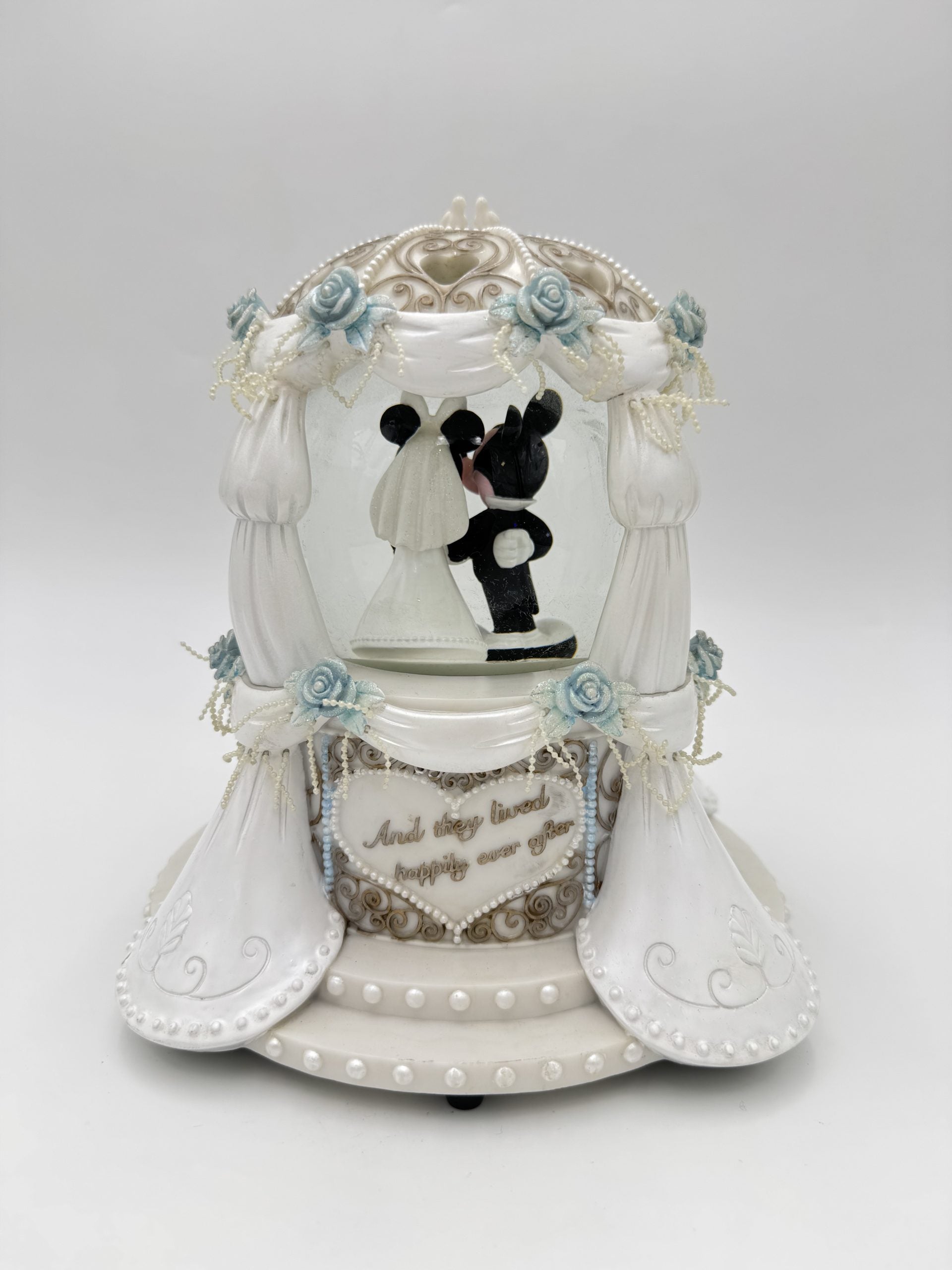 Disney Mickey Mouse Minnie Musical Waterball Snowglobe Wedding Globe Rare